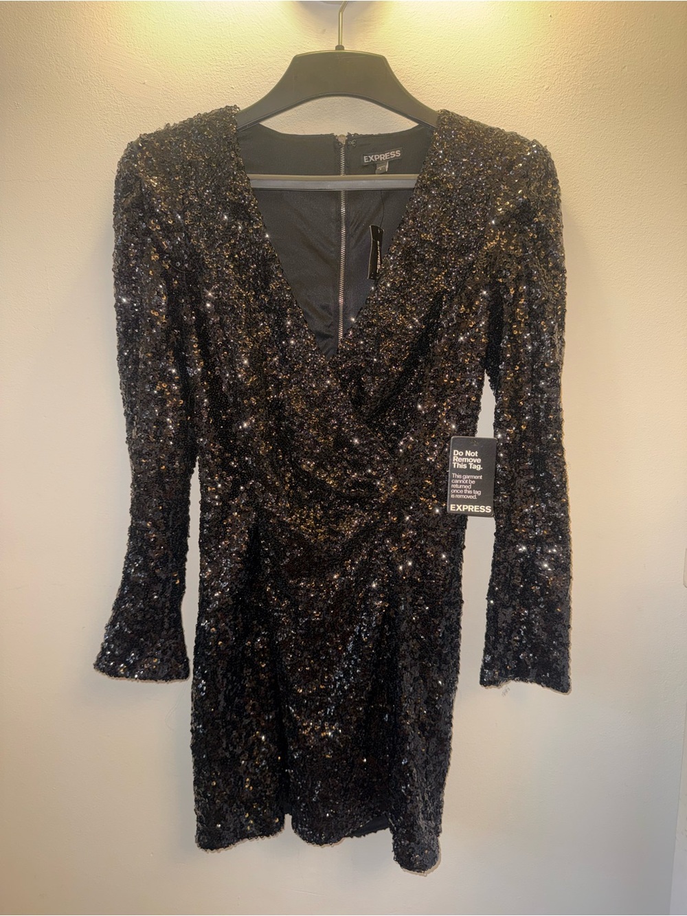 Express Black Sequin V-Neck Mini Dress 6 NWT